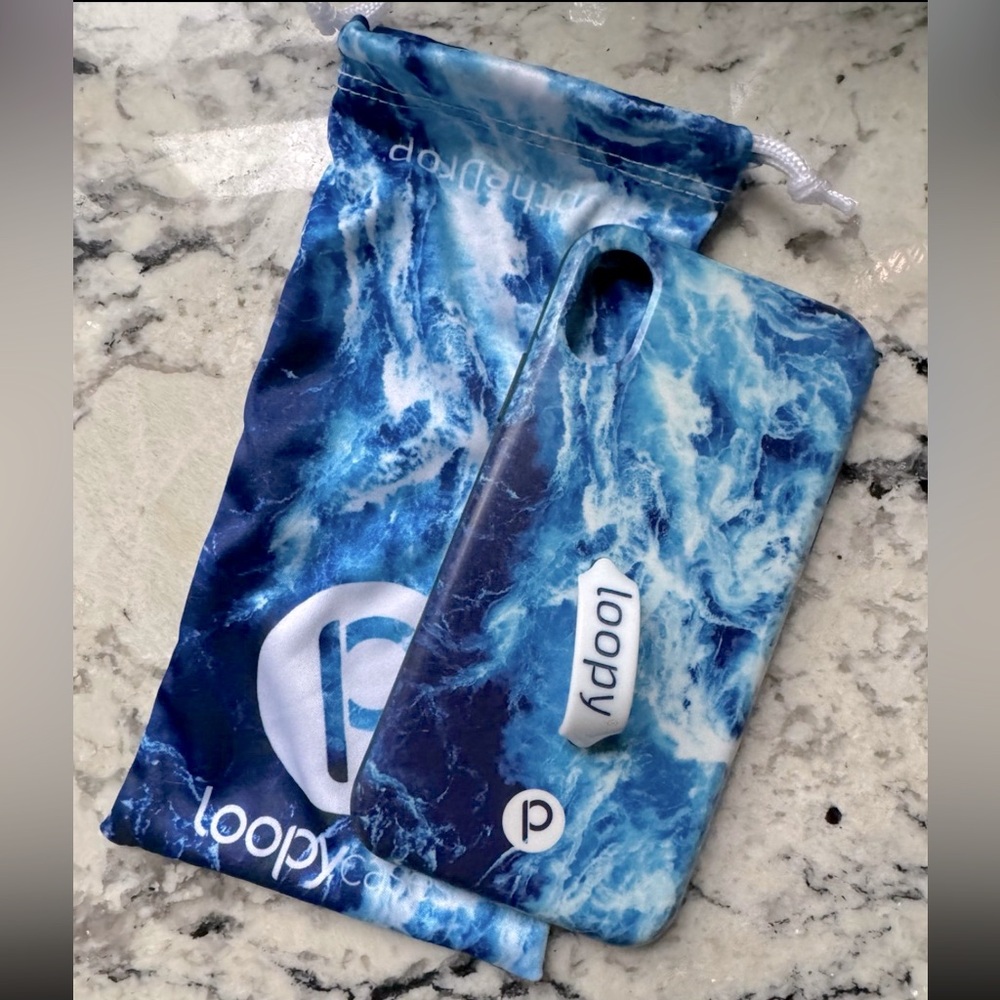 Loopy Case for iPhone XS in Ocean print. Great condition!